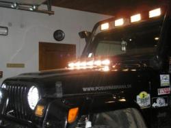 eimup4r10p25j07mg57x.jpg